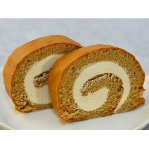画像4: バターロールケーキ（3本入り） (4)